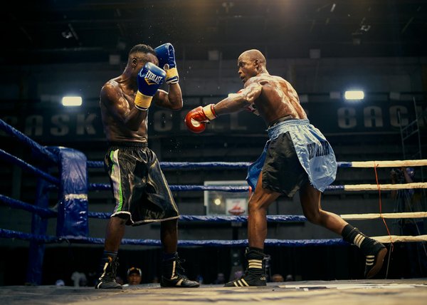 Mastering Safe Lifting: Essential Techniques for Powerlifters to Avoid Injuries